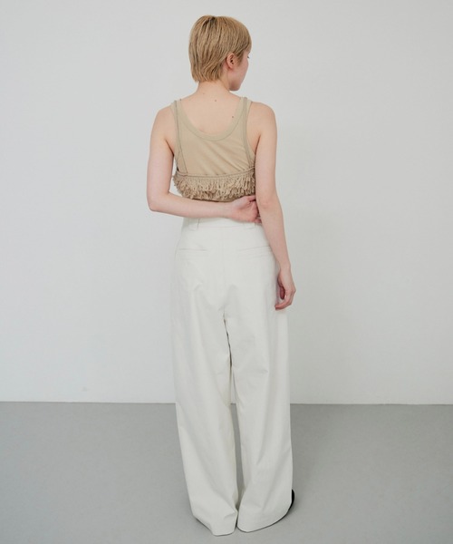 lit（リット）の「Loop Fringe Knit Bustier（キャミソール・レディース・ブラック/ベージュ/チャコールグレー・FREE）」の10枚目の写真