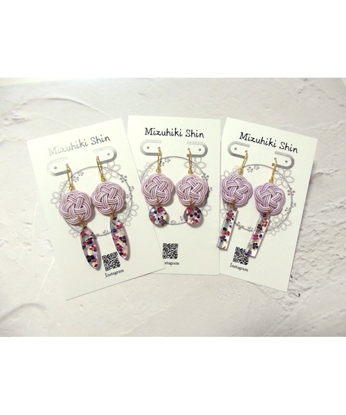 tone（トーン）の「【Shin】[Shin]水引とお花のピアス(MA)（ピアス（両耳用）・レディース・ホワイト/パープル系その他3/ゴールド系1/ゴールド系2/パープル系その他2/パープル系その他/クリーム・FREE）」の14枚目の写真