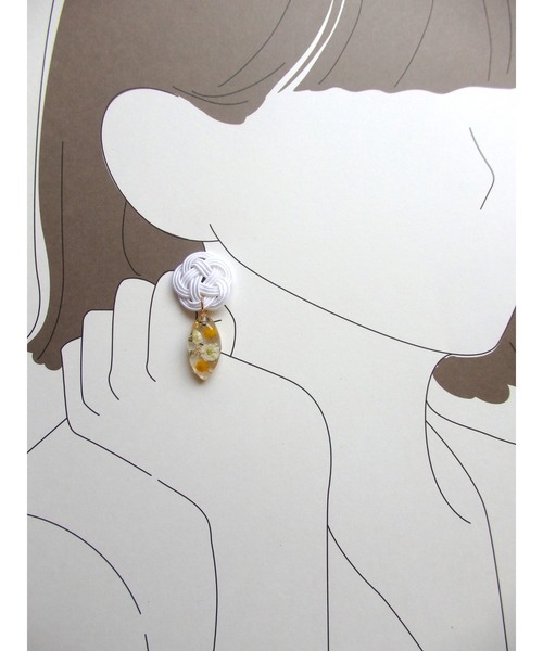 tone（トーン）の「【Shin】[Shin]水引とお花のピアス(MA)（ピアス（両耳用）・レディース・ホワイト/パープル系その他3/ゴールド系1/ゴールド系2/パープル系その他2/パープル系その他/クリーム・FREE）」の10枚目の写真