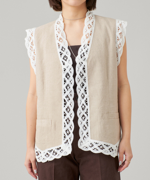 未使用 IENA LA BOUCLE コードエンブ ベスト 定価30800円 IENA(イエナ) 24SS コードエンブシアーベスト 24051900403020