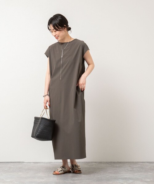 NOLLEY’S（ノーリーズ）の「《高機能》ウォッシャブルラッシュガード2WAYワンピース（ワンピース・レディース・チャコールグレー/ブラック・FREE）」の6枚目の写真
