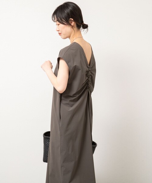 NOLLEY’S（ノーリーズ）の「《高機能》ウォッシャブルラッシュガード2WAYワンピース（ワンピース・レディース・チャコールグレー/ブラック・FREE）」の8枚目の写真