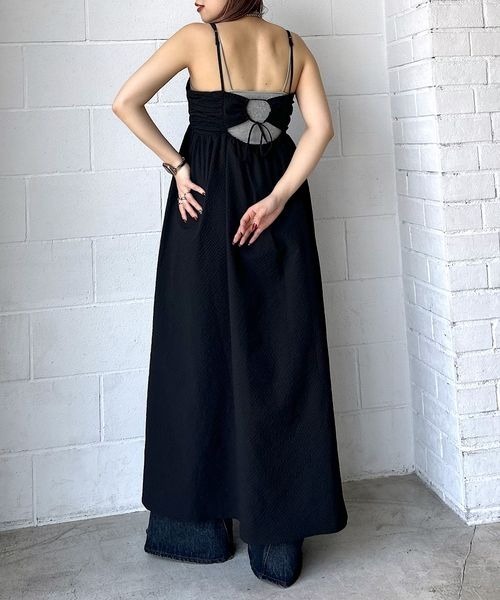 PAGEBOY（ページボーイ）の「シャーリングキャミワンピース（ワンピース・レディース・アイボリー/ブラック/ホワイト系・FREE）」の12枚目の写真