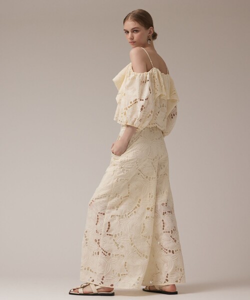 GRACE CONTINENTAL（グレースコンチネンタル）の「カットワークバギーパンツ（その他パンツ・レディース・ブラウン/キナリ・36/38）」の19枚目の写真