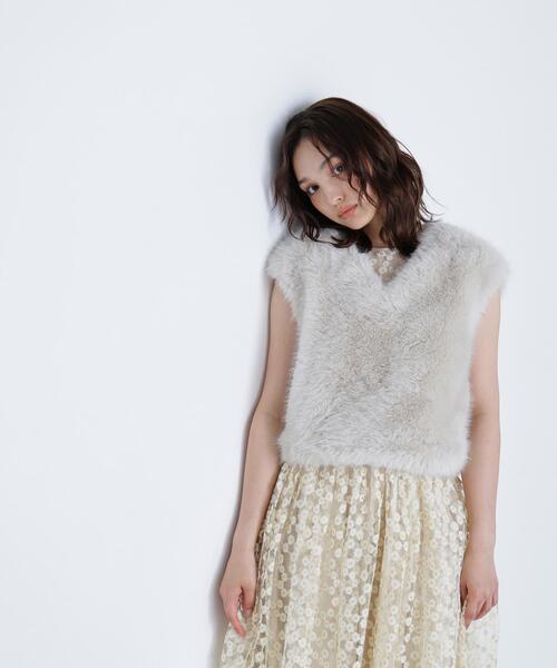 NATURAL BEAUTY BASIC(ナチュラルビューティーベーシック)の「◇【BLANC】フェイクファーショートベスト(その他アウター・レディース・オフホワイト/ラベンダー・FREE)」の19枚目の写真