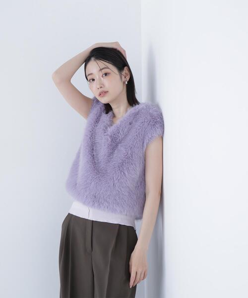NATURAL BEAUTY BASIC(ナチュラルビューティーベーシック)の「◇【BLANC】フェイクファーショートベスト(その他アウター・レディース・オフホワイト/ラベンダー・FREE)」の10枚目の写真