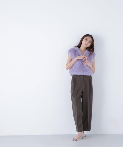 NATURAL BEAUTY BASIC(ナチュラルビューティーベーシック)の「◇【BLANC】フェイクファーショートベスト(その他アウター・レディース・オフホワイト/ラベンダー・FREE)」の7枚目の写真