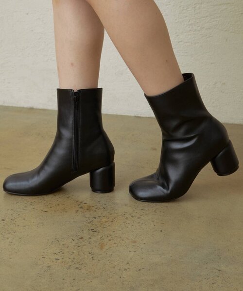 Omekashi(オメカシ)の「ショートブーツ(ブーツ・レディース・ブラック/ブラウン・MEDIUM/SMALL/LARGE)」の14枚目の写真