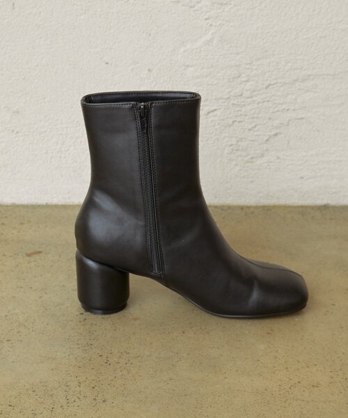 Omekashi(オメカシ)の「ショートブーツ(ブーツ・レディース・ブラック/ブラウン・MEDIUM/SMALL/LARGE)」の21枚目の写真