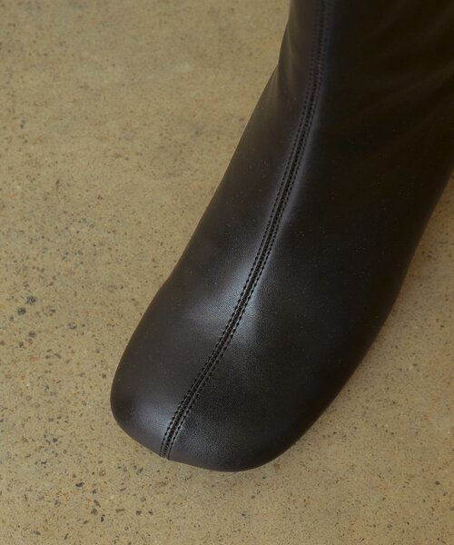Omekashi(オメカシ)の「ショートブーツ(ブーツ・レディース・ブラック/ブラウン・MEDIUM/SMALL/LARGE)」の5枚目の写真