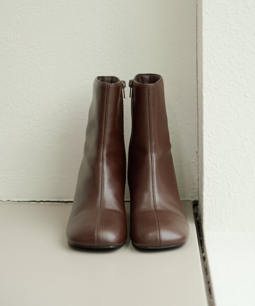 Omekashi(オメカシ)の「ショートブーツ(ブーツ・レディース・ブラック/ブラウン・MEDIUM/SMALL/LARGE)」の7枚目の写真
