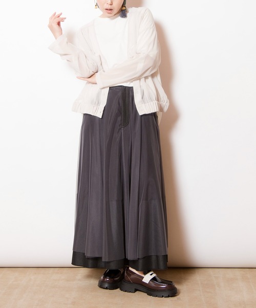 OSMOSIS(オズモーシス)の「チュールレイヤードスカート(スカート・レディース・ブラック/ブルー・ONE SIZE)」の21枚目の写真