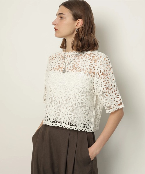新品CADUNE 袖タフタニット白 CADUNE（カデュネ）の「袖タフタニット（ニット/セーター）」 - WEAR