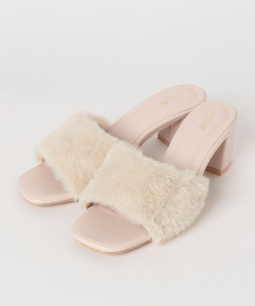 Heather(ヘザー)の「ファーミュールサンダル 573226(サンダル・レディース・アイボリー/グレー・M/L)」の2枚目の写真