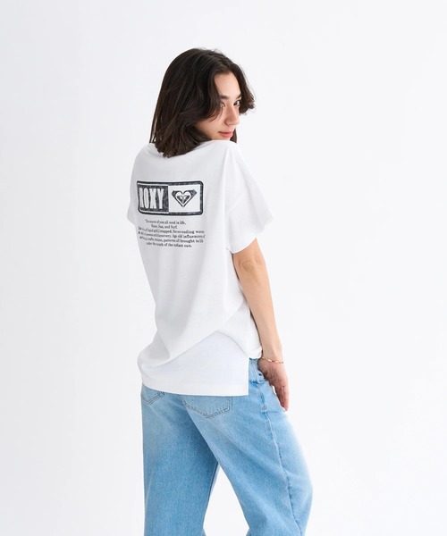 ROXY(ロキシー)の「SQUARE LOGO S/S TEE/ロキシー速乾バックプリントロゴドロップショルダー半袖Tシャツ(Tシャツ/カットソー・レディース・ブラック/パープル/ホワイト/グレー・SMALL/LARGE/MEDIUM)」の7枚目の写真