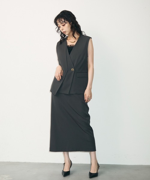 Trish(トリッシュ)の「アシメジレ+スカートセットアップ(スーツスカート・レディース・チャコールグレー/ブラック・MEDIUM)」の6枚目の写真
