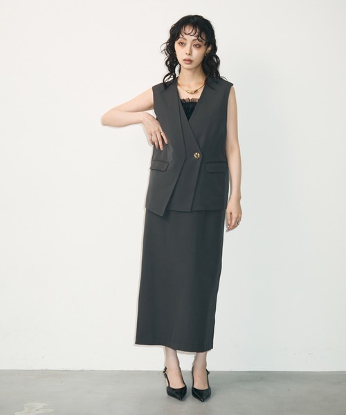 Trish(トリッシュ)の「アシメジレ+スカートセットアップ(スーツスカート・レディース・チャコールグレー/ブラック・MEDIUM)」の8枚目の写真