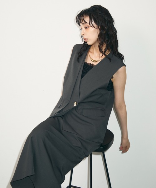 Trish(トリッシュ)の「アシメジレ+スカートセットアップ(スーツスカート・レディース・チャコールグレー/ブラック・MEDIUM)」の17枚目の写真