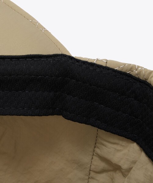 Columbia（コロンビア）の「Columbia／ラビリンススパイアー キルティド キャップ 防寒 UVカット／コロンビア（キャップ・レディース・アイボリー/ブラック/ベージュ・ONE SIZE）」の14枚目の写真