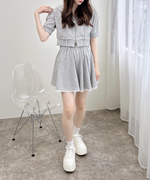 idem イデム　セットアップ　ジャージ　パーカー　スカート　レース　可愛い ポイントレースパーカーセットアップ – BUNNY APARTMENT
