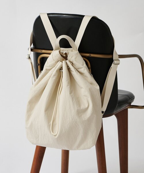 THE PAUSE（ザ ポーズ）の「【THE PAUSE】ドロストバックパック（バックパック/リュック・レディース・ブラック/アイボリー・FREE）」の2枚目の写真