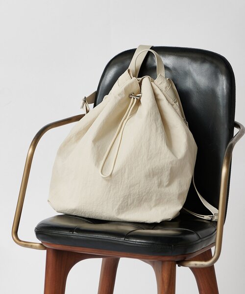 THE PAUSE（ザ ポーズ）の「【THE PAUSE】ドロストバックパック（バックパック/リュック・レディース・ブラック/アイボリー・FREE）」の15枚目の写真