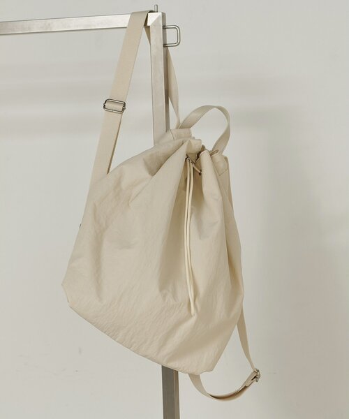 THE PAUSE（ザ ポーズ）の「【THE PAUSE】ドロストバックパック（バックパック/リュック・レディース・ブラック/アイボリー・FREE）」の9枚目の写真