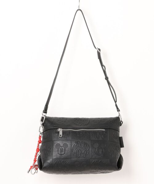 Desigual（デシグアル）の「ミッキーマウス ショルダーフラップバッグ　ブラック（ハンドバッグ・レディース・ブラック・FREE）」の2枚目の写真
