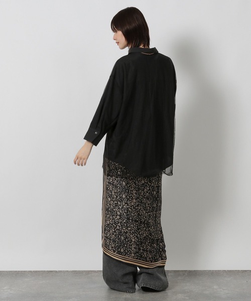 LAKOLE（ラコレ）の「チュールレイヤードシャツ6分袖 / 582557（シャツ/ブラウス・レディース・マスタード/ボルドー/ブルー/ブラック・FREE）」の22枚目の写真