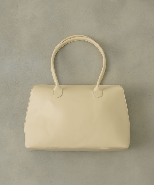 NEUNA(ヌナ)の「カバーボストンバッグ(ボストンバッグ・レディース・アイボリー/ブラック/ブラウン・FREE)」の19枚目の写真