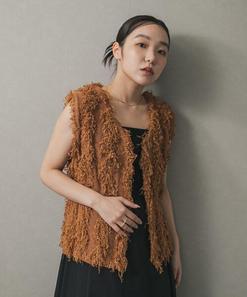 SENSE OF PLACE by URBAN RESEARCH(センスオブプレイスバイアーバンリサーチ)の「コードチュールフリンジベスト(ベスト・レディース・キャメル/ブラック/アイボリー・ONE)」の18枚目の写真