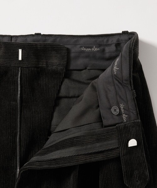 Steven Alan（スティーブンアラン）の「＜Steven Alan＞ 10W ニドム コーデュロイ イン ツープリーツ ドレス トラウザーズ（スラックス・メンズ・ブラック/オリーブ/ダークグレー・S/M/L/XL）」の20枚目の写真