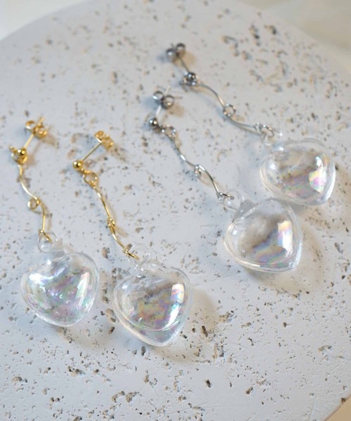 CERCA（チェルカ）の「jolie minette/お水入り ハートガラスドーム ピアス（ピアス（両耳用）・レディース・シルバー/ゴールド・FREE）」の11枚目の写真