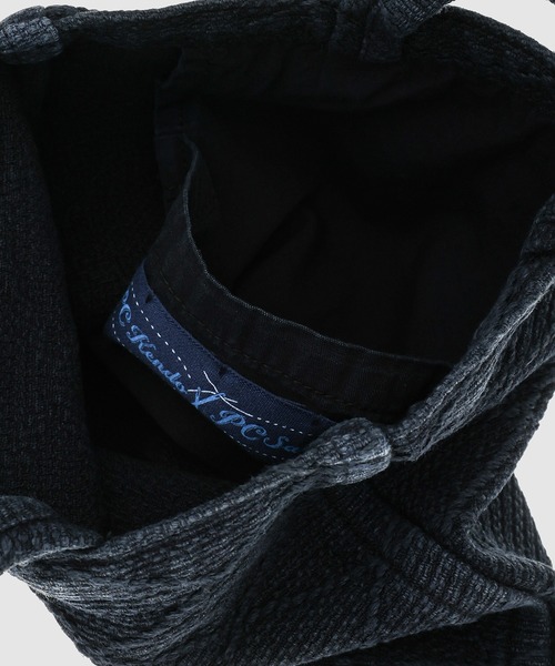 PORTER CLASSIC(ポータークラシック)の「PC KENDO MINI TOTE BAG W / SILVER CHARM(トートバッグ・メンズ・ブルー/ダークネイビー・FREE)」の5枚目の写真