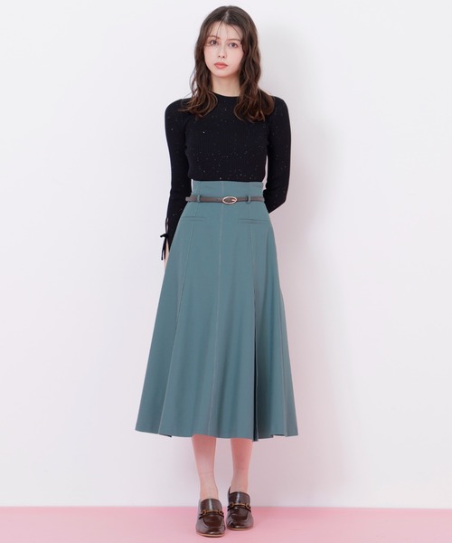 JILL by JILL STUART（ジルバイジルスチュアート）の「◇細ベルト付きセミフレアスカート（スカート・レディース・グリーン/グレー/ネイビー/ベージュ・SMALL/MEDIUM）」の3枚目の写真