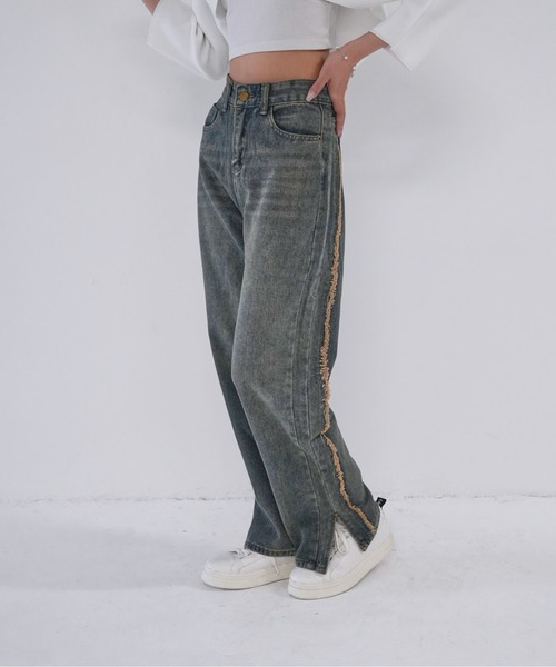 Uenui（ウニュイ）の「【 cunii 】 side line slit wide denim（デニムパンツ・レディース・インディゴブルー/ブルー・M/S/L）」の10枚目の写真