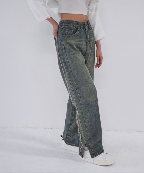 Uenui（ウニュイ）の「【 cunii 】 side line slit wide denim（デニムパンツ・レディース・インディゴブルー/ブルー・M/S/L）」の14枚目の写真