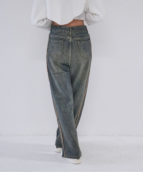 Uenui（ウニュイ）の「【 cunii 】 side line slit wide denim（デニムパンツ・レディース・インディゴブルー/ブルー・M/S/L）」の18枚目の写真
