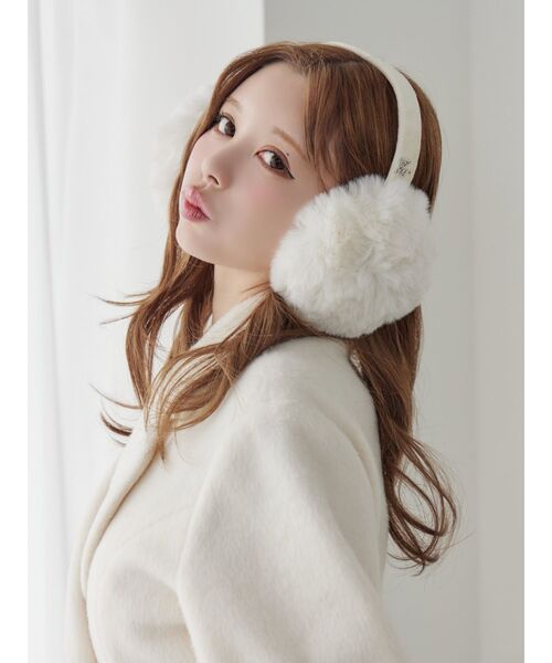 EATME（イートミー）の「フェイクファーイヤーマフ（イヤーマフ・レディース・ホワイト/ブラック・FREE）」の4枚目の写真
