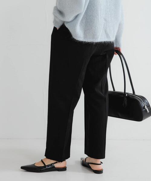 URBAN RESEARCH（アーバンリサーチ）の「『34サイズ/低身長向けも展開』 ポプリンイージーテーパードパンツ（その他パンツ・レディース・ベージュ/ブラック/グリーン系その他・38/40/36/34）」の17枚目の写真