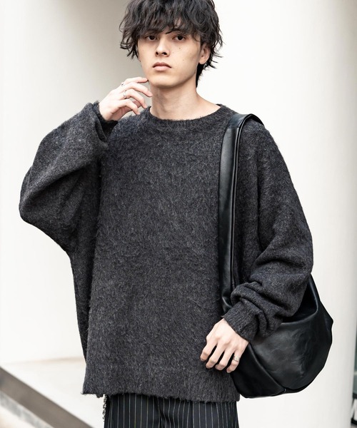 Rocky Monroe(ロッキーモンロー)の「オーバーサイズシャギーニットセーター/クルーネック長袖プルオーバー(ニット/セーター・メンズ・チャコール/マスタード/ネイビー/ブルー/ブラック/ワイン・M/L/XL)」の3枚目の写真