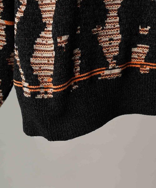 MAISON SPECIAL（メゾンスペシャル）の「《UNISEX》Rug Pattern Mall Yarn Jacquard Prime-Over Crew Neck Knit Pullover/ラグパターンモールヤーンジャガードプライムオーバークルーネックニットプルオーバー【MAISON SPECIAL/メゾンスペシャル】（ニット/セーター・メンズ・パープル/ブラウン・0/1/2）」の6枚目の写真