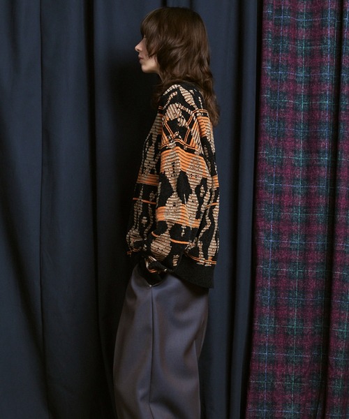 MAISON SPECIAL（メゾンスペシャル）の「《UNISEX》Rug Pattern Mall Yarn Jacquard Prime-Over Crew Neck Knit Pullover/ラグパターンモールヤーンジャガードプライムオーバークルーネックニットプルオーバー【MAISON SPECIAL/メゾンスペシャル】（ニット/セーター・メンズ・パープル/ブラウン・0/1/2）」の22枚目の写真