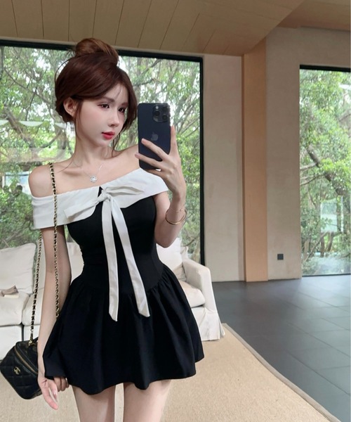 NoBelle(ノベル)の「フロントリボン オフショル ワンピース(ワンピース・レディース・ブラック・M/S)」の8枚目の写真