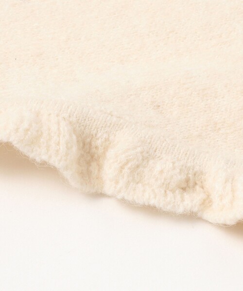 BEAMS BOY（ビームスボーイ）の「ちび フリル 三角 ストール（マフラー・レディース・ネイビー/オフホワイト・ONE SIZE）」の3枚目の写真