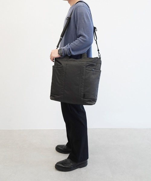 UNTRACK(アントラック)の「アントラック トートバッグ CITY DS A4サイズ収納可能 14inchPC収納 16L 60394(トートバッグ・メンズ・ブラック/グレー・FREE)」の18枚目の写真