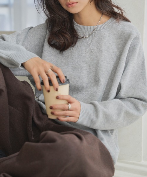 KOBE LETTUCE(コウベレタス)の「スウェットライクニットトップス(ニット/セーター・レディース・レッド/ブルー/杢グレー/アイボリー/ブラック・M)」の4枚目の写真
