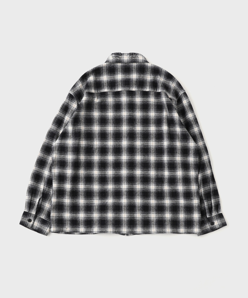 JOINT WORKS(ジョイントワークス)の「ダメージオンブレチェック ボクシーシャツ / Damaged Ombre Check Boxy Shirt(シャツ/ブラウス・メンズ・ベージュ/ブラック・MEDIUM/LARGE)」の16枚目の写真