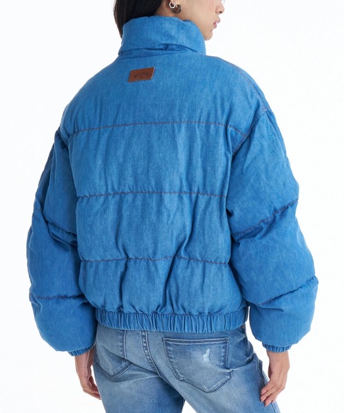 BILLABONG(ビラボン)の「BILLABONG レディース DENIM PUFF JACKET ジャケット 【2025年秋冬モデル】 @autumn/ビラボン中綿デニムパフジャケット(ダウンジャケット/コート・レディース・インディゴブルー/ブルー・LARGE/MEDIUM)」の13枚目の写真