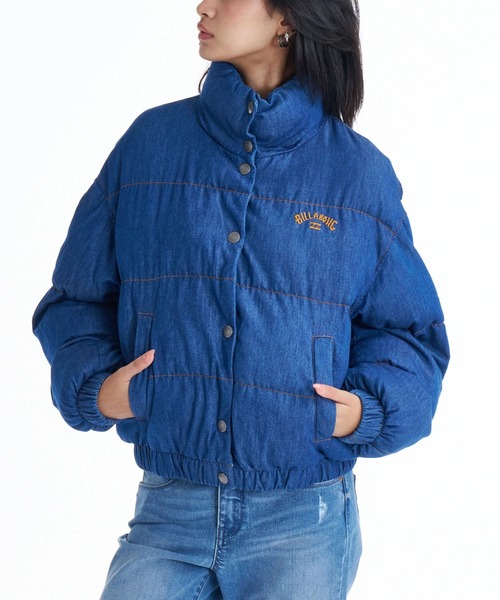 BILLABONG(ビラボン)の「BILLABONG レディース DENIM PUFF JACKET ジャケット 【2025年秋冬モデル】 @autumn/ビラボン中綿デニムパフジャケット(ダウンジャケット/コート・レディース・インディゴブルー/ブルー・LARGE/MEDIUM)」の3枚目の写真